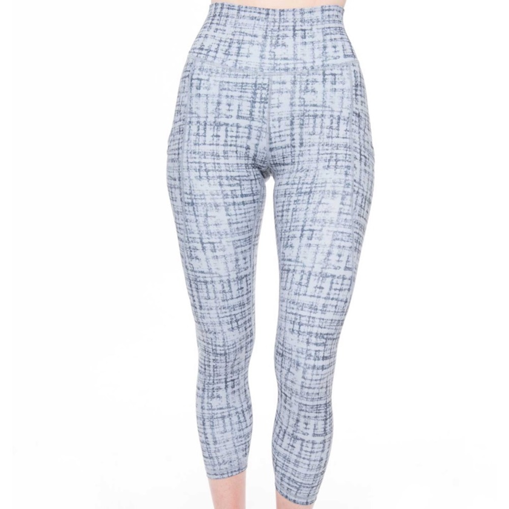 P’tula Alainah III Pocket High Rise Legging in Dynamic Gray White Womens Small